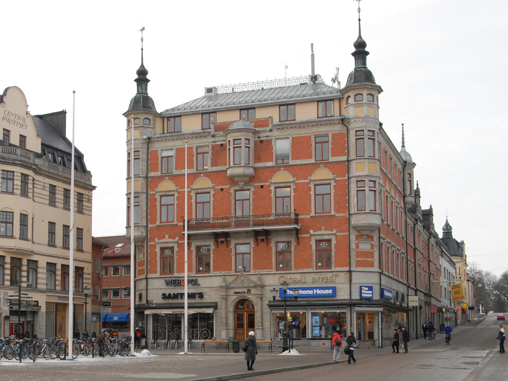 1-St-torg-Jonn-O.jpg